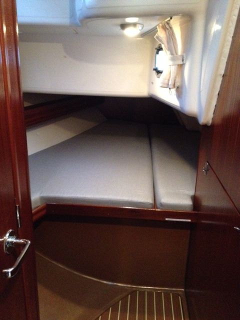 stern starboard cabin